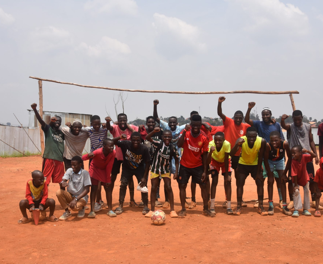 89870863_174302251535877_r_